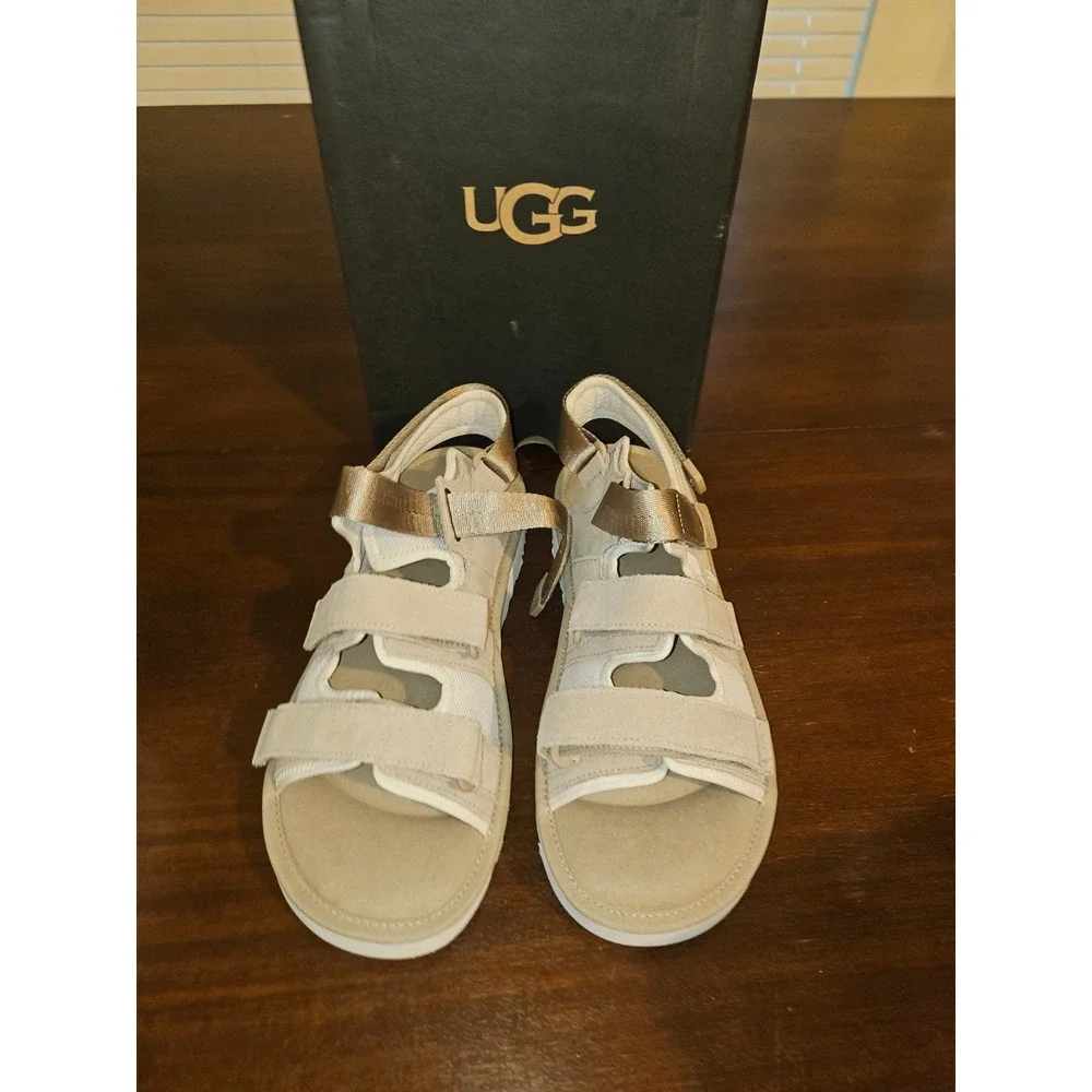 1153095 UGG Goldencoast Multistrap Brown Mens Suede Size 13 Sandals